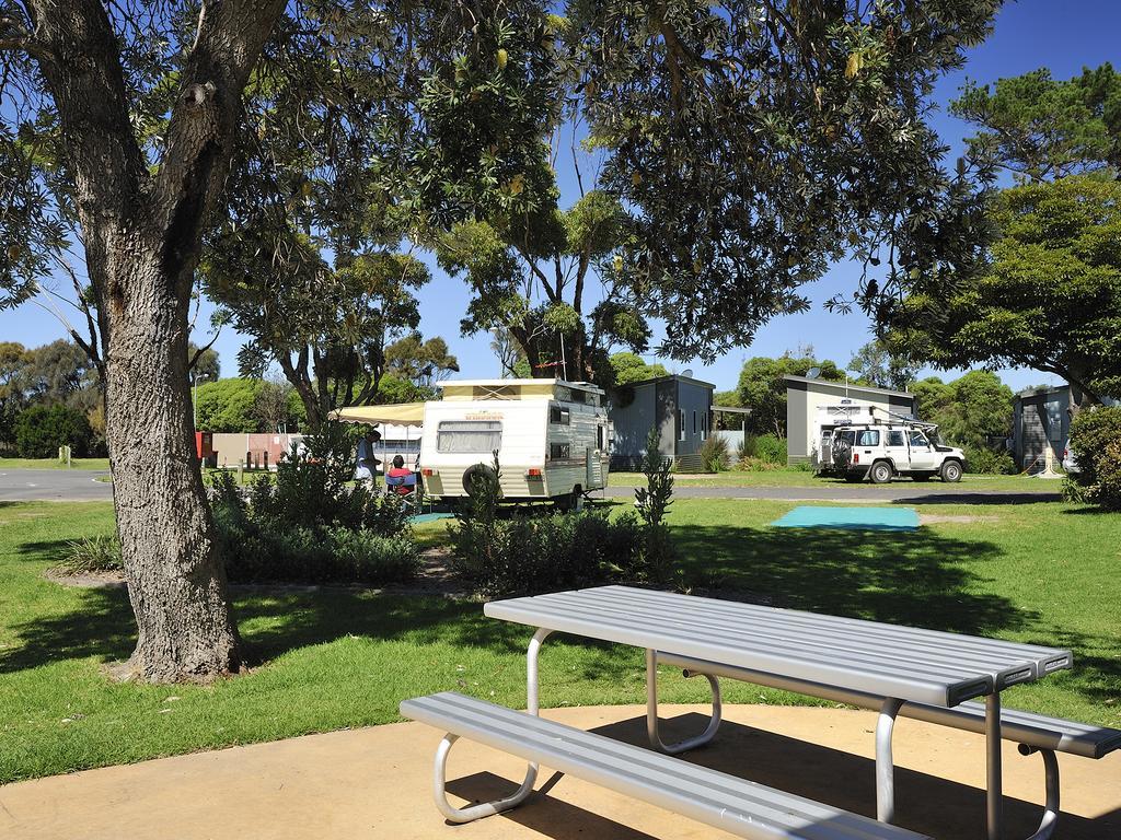 Nrma Eastern Beach Holiday Park Holiday park